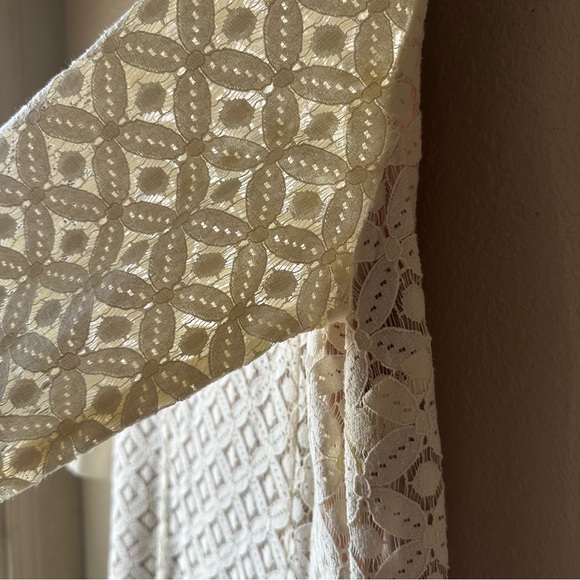 Jessica Howard Off-White Lace Button-Up Dress with Collar - Picture 8 of 8